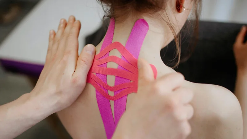 Behandlung Kinesio Taping